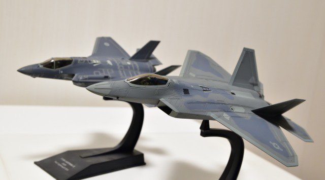 エアファイターコレクション18 アメリカ空軍 F-22A ラプター 第1戦闘 